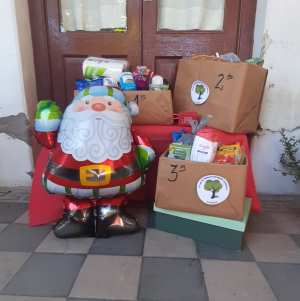 Medio Ambiente realizó su tradicional feria de Navidad